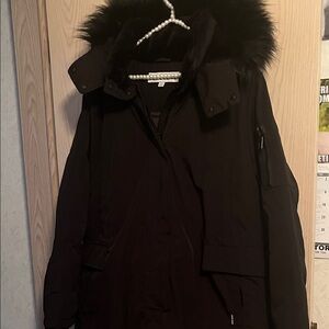 Nine West Black Puffer Jacket with Fur Trim